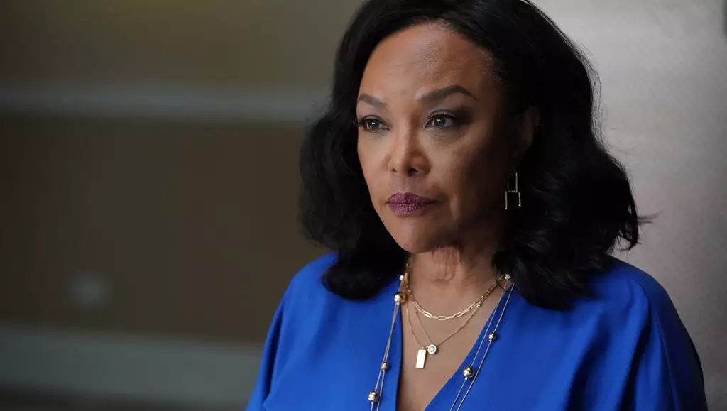 Emmy Winner Lynn Whitfield Joins the Cast of Showtime’s “The Chi” for Season 6