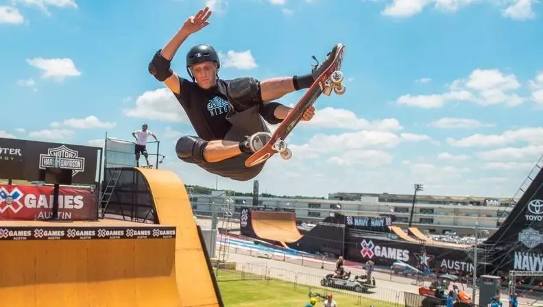 Behind the Scenes: Tony Hawk’s Unsuccessful Stint as a Stunt Double