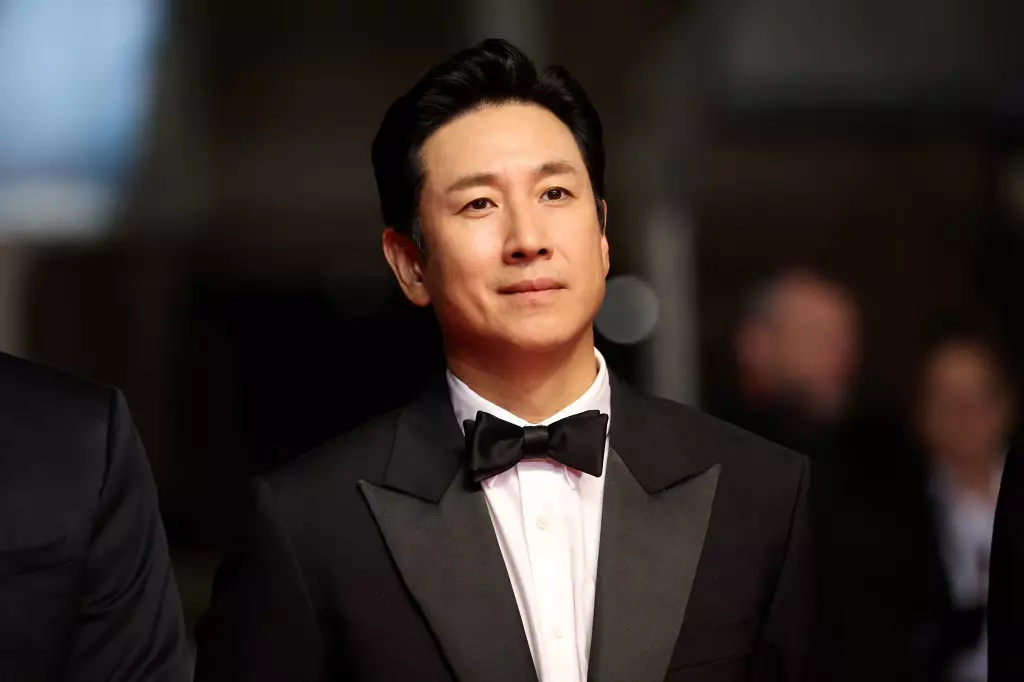 Lee Sun-kyun, Star of Parasite, Dies at 48: A Tragic Loss in the Film Industry