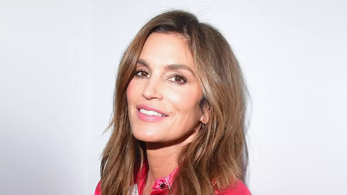 The Timeless Beauty of Cindy Crawford and Her Family