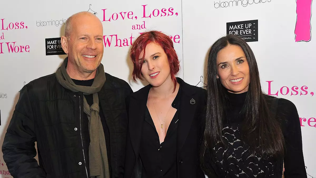 Rumer Willis Reflects on Growing Up with Bruce Willis and Demi Moore