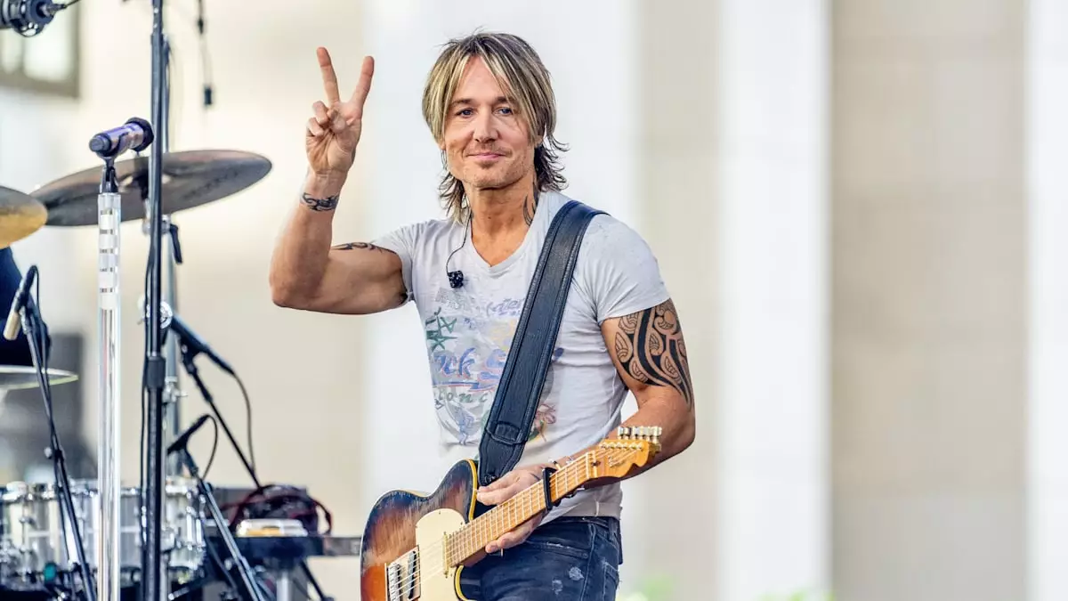 Keith Urban’s Surprise Performance at Nashville Airport
