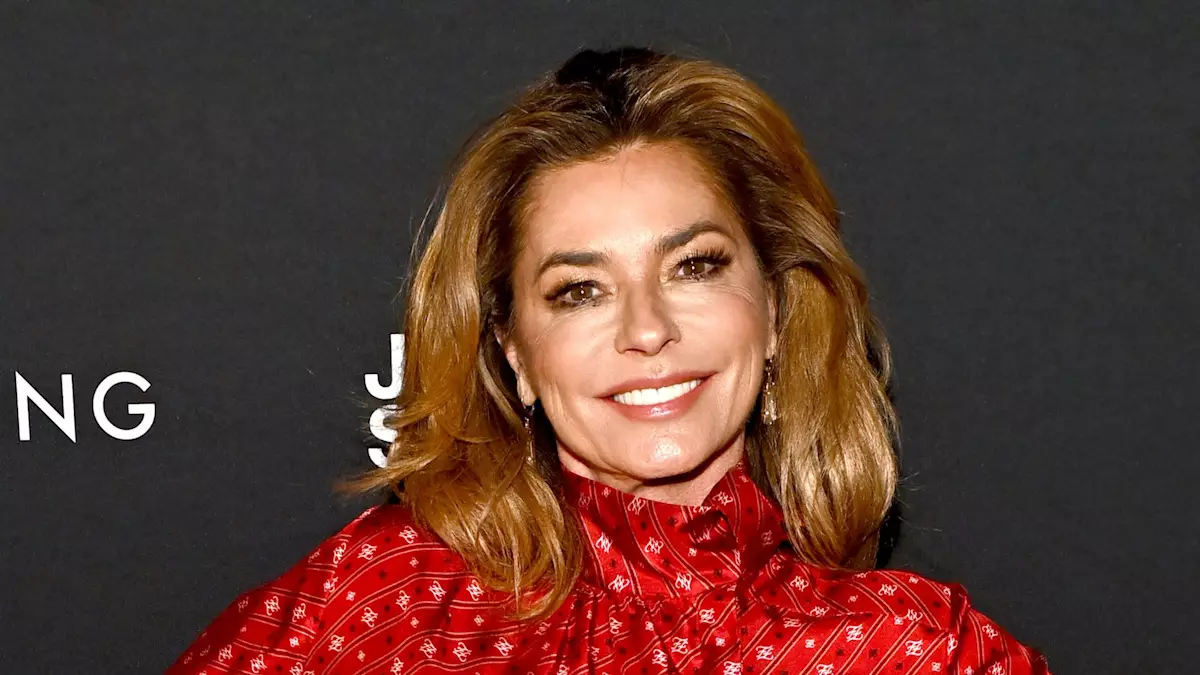 Shania Twain’s Hilarious On-Stage Blunder Delights Fans