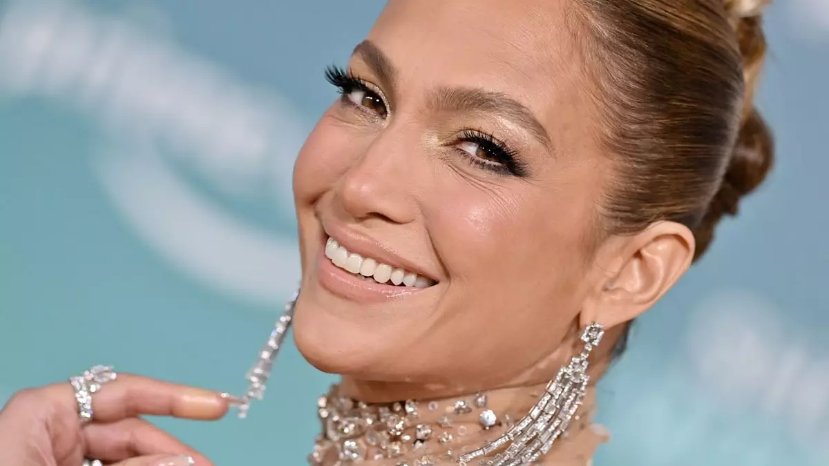 The Luxurious Life of Jennifer Lopez in the Hamptons Amidst Rumors of a Split