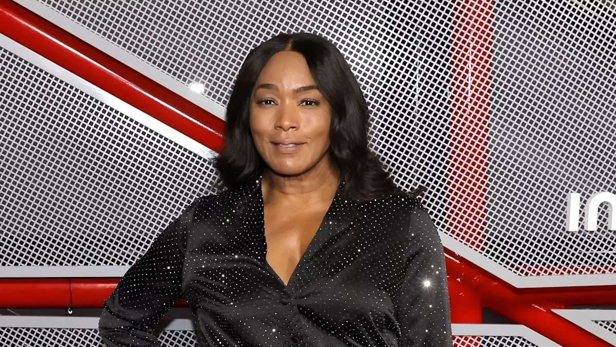 Angela Bassett and Family Enjoy Night Out at Intuit Dome Opening