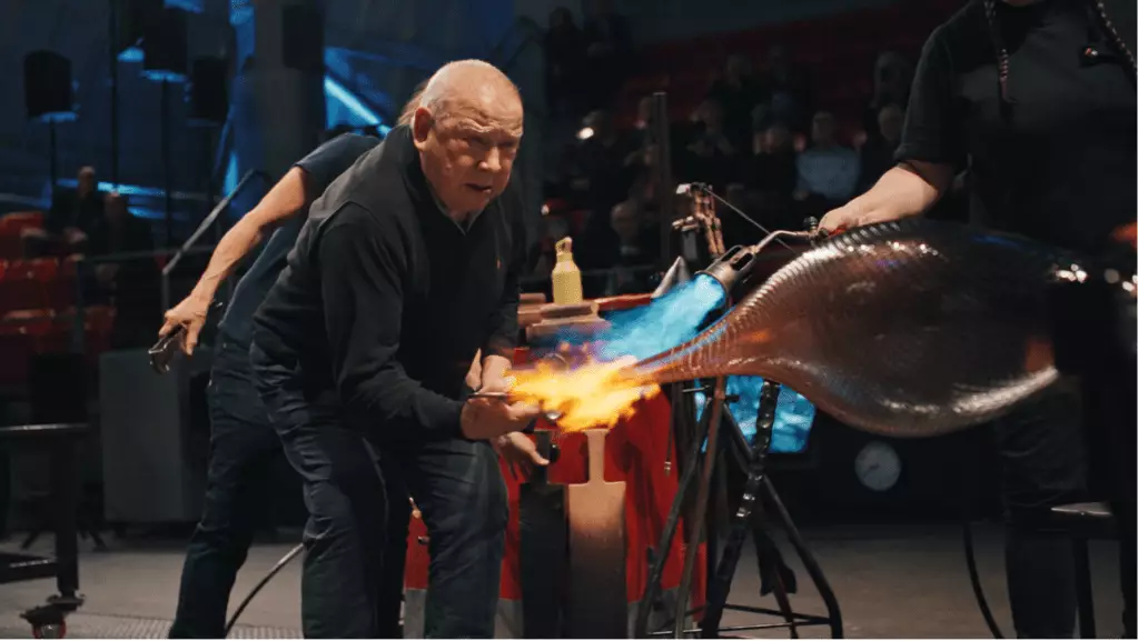 The Artistic Legacy of Lino Tagliapietra: A Journey Through Glassblowing