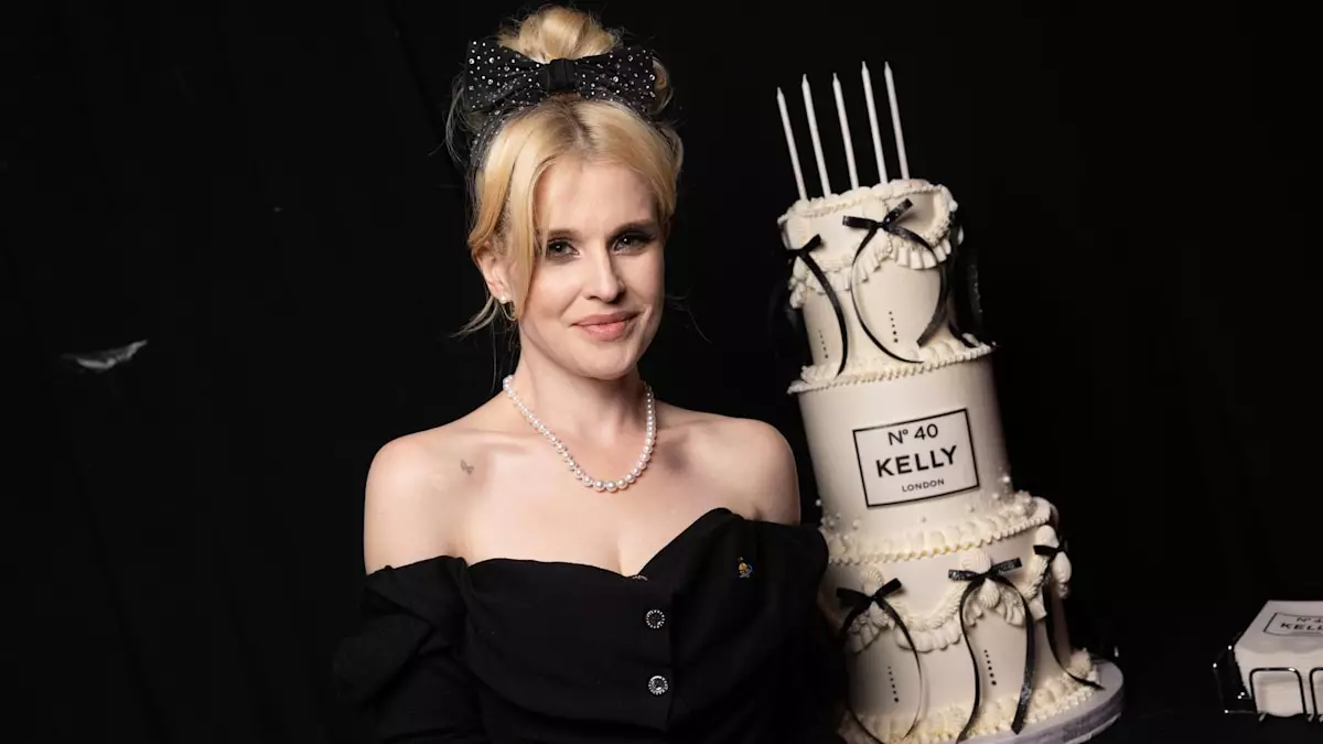 The Glamorous 40th: Kelly Osbourne’s Birthday Celebration and Transformation